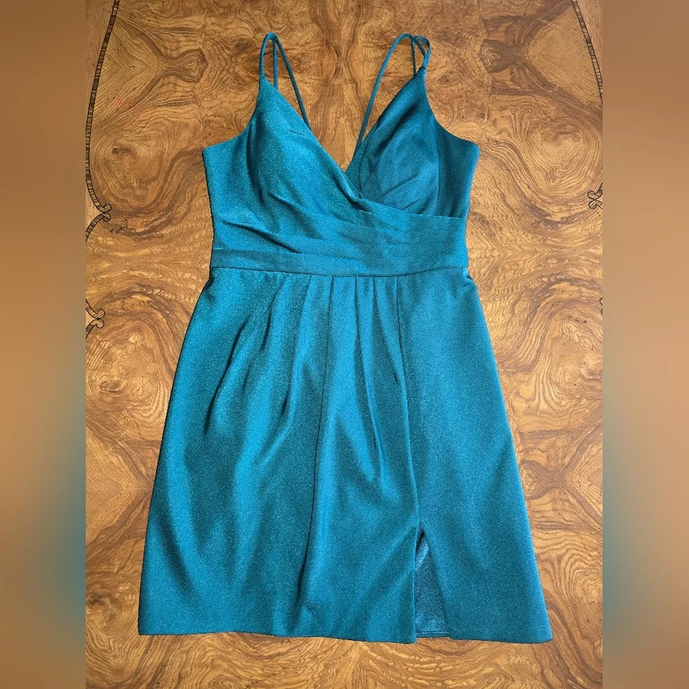 Euc Amelia Couture Formal Dress, Size 12 - Picture 2 of 5